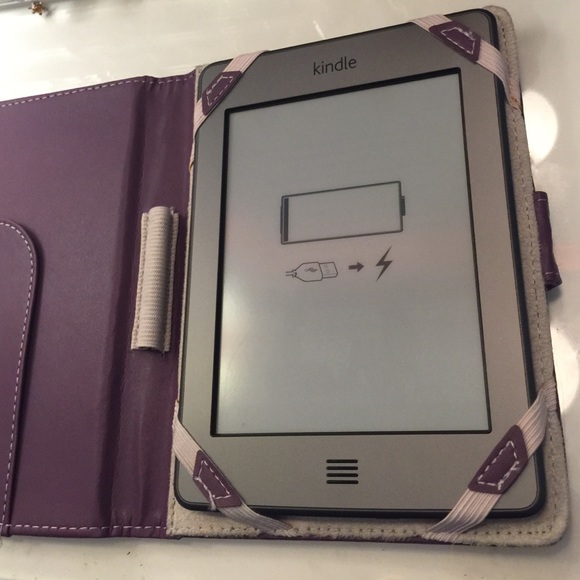 Amazon Kindle (never used) - Picture 1 of 3