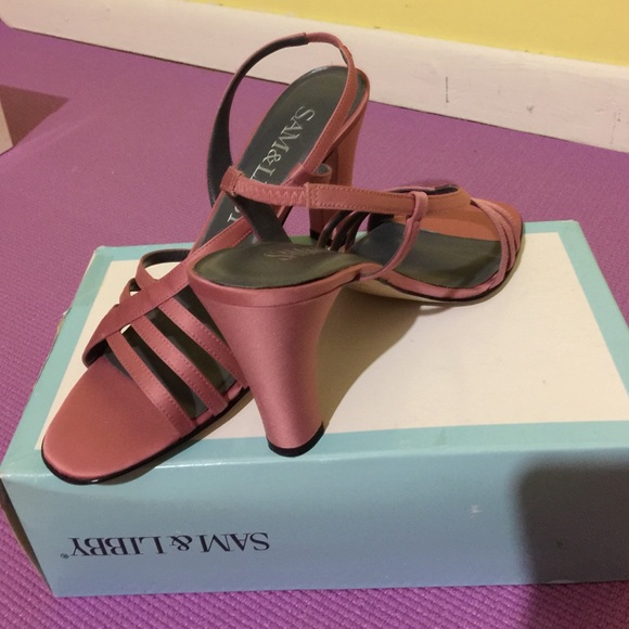 Rosewood satin heels