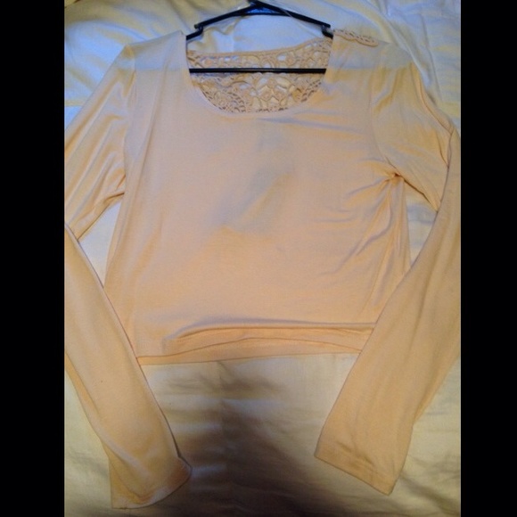 Long sleeve crop top with a knit back