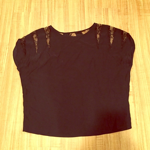 Parker black top with lace