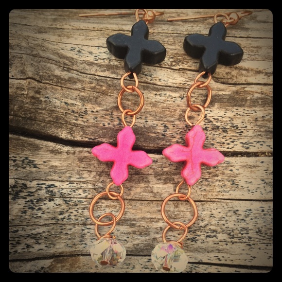 **12 HOUR SALE*Copper ♥️ Onyx ♥️ Hot Pink Earrings