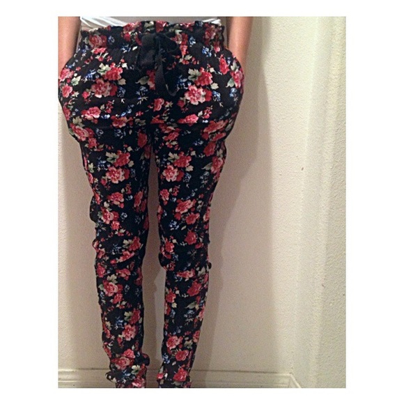 FLORAL JOGGERS!!💥💘