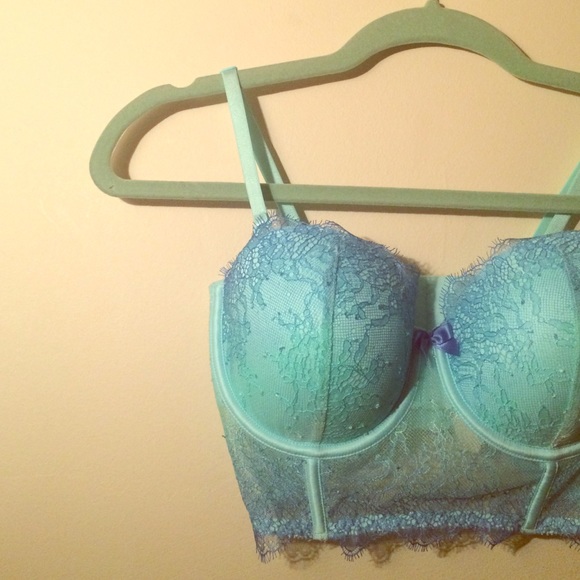 BRAND NEW Victoria's Secret Bra