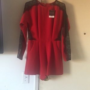 Red and black accents romper🌹