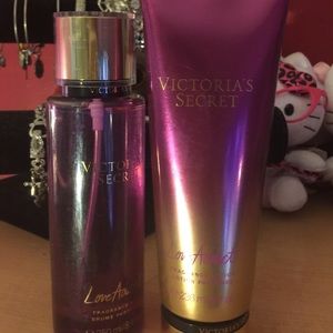💞BNWT VICTORIA'S SECRET SET💞