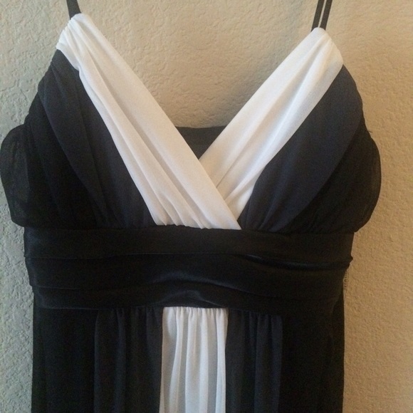 Tri-Color chiffon dress - Picture 2 of 3