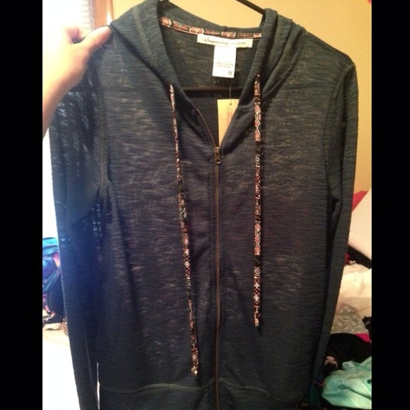 Spring time zip up