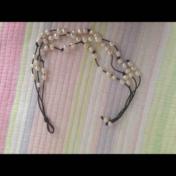 Pearl necklace accessory