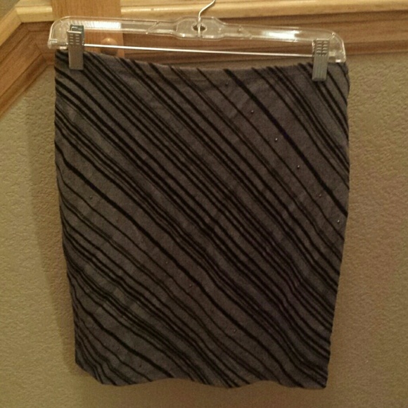 Ladies Express Striped Skirt