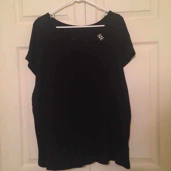 😱FINAL MARKDOWN-BEING DONATED😱 Black Blouse