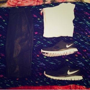 BCBGMAXFaux Leather Moto Leggings