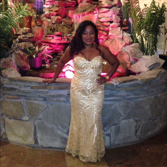 Homecoming/Prom Dress Lace