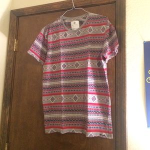 On the byas t-shirt size large