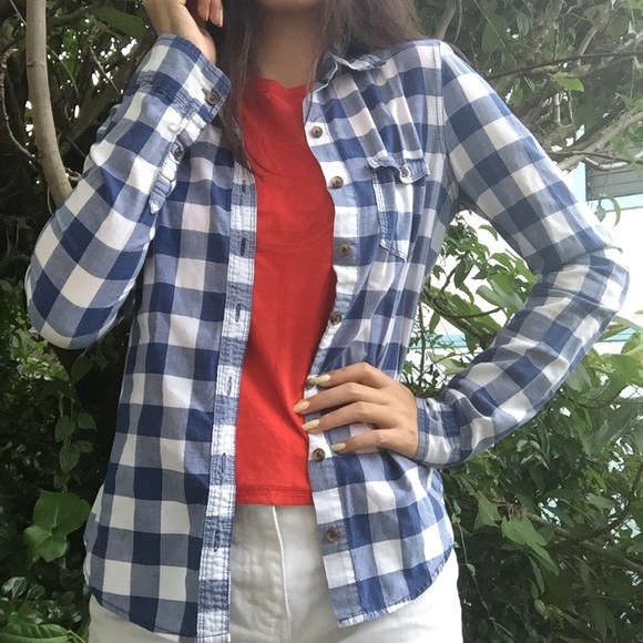 Blue and White Flannel Plaid Long Sleeve Shirt