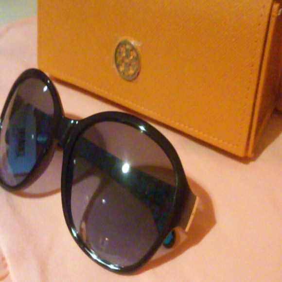 Tori burch sunglasses - Picture 2 of 3