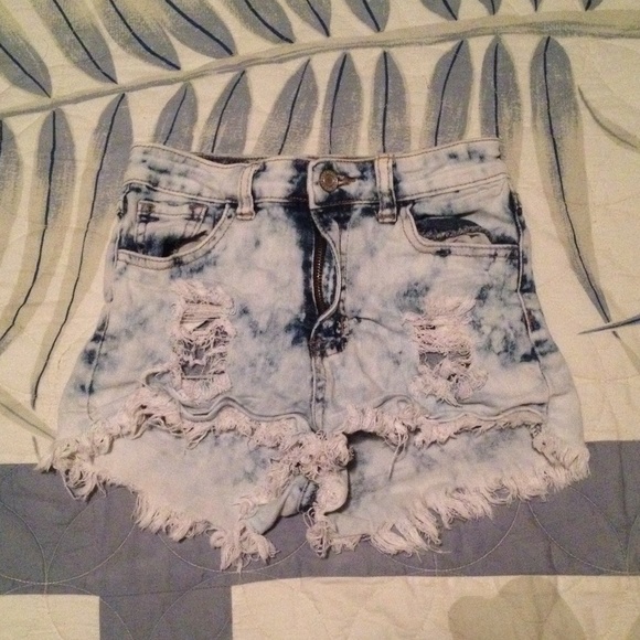 Acid Wash High waisted Shorts