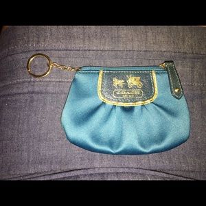 Coin purse/black dress
