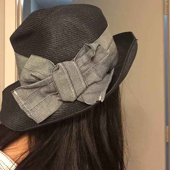 Hat - Picture 3 of 4