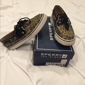 Leopard print sperrys