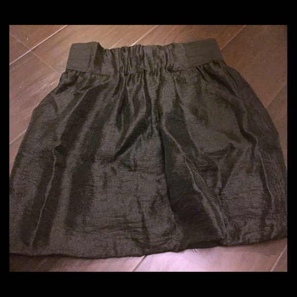 Can be dressed up or down