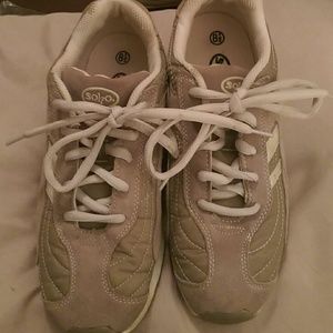 Soho size 8 1/2 tennis shoes