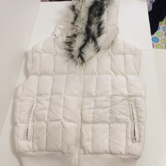 Warm kid size down coat