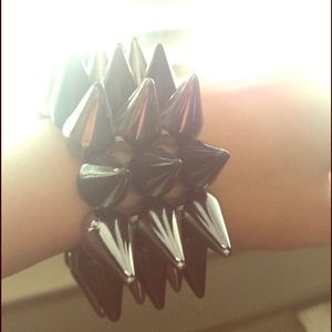 Rock and Roll spikes bracelet