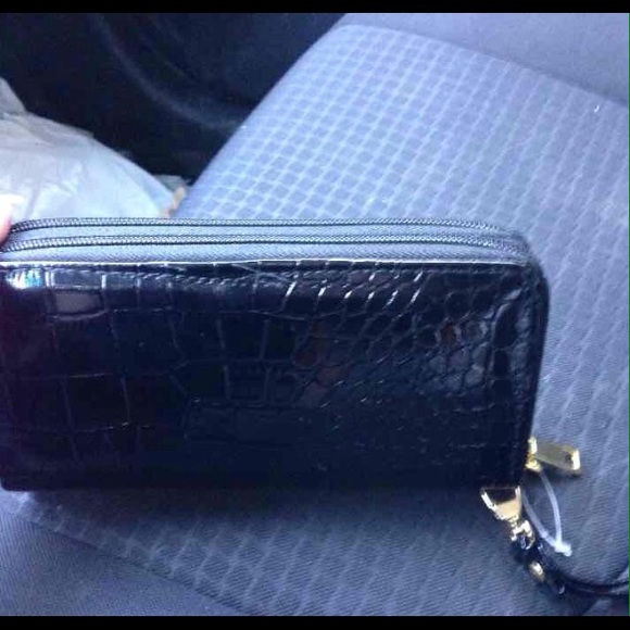 Dress barn double zip wallet