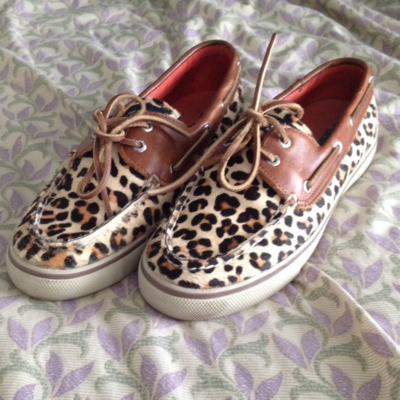Classic Fuzzy Cheetah Print Sperry
