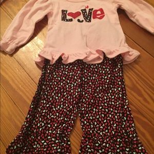 Love ruffles pant set