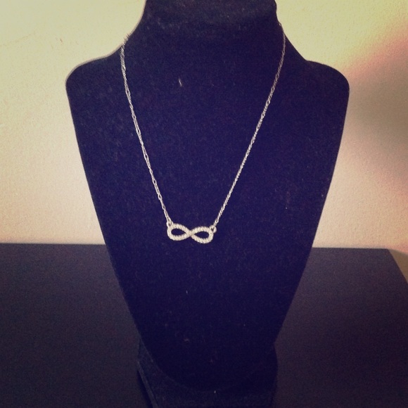 Retired Lia Sophia Necklace - Picture 1 of 1