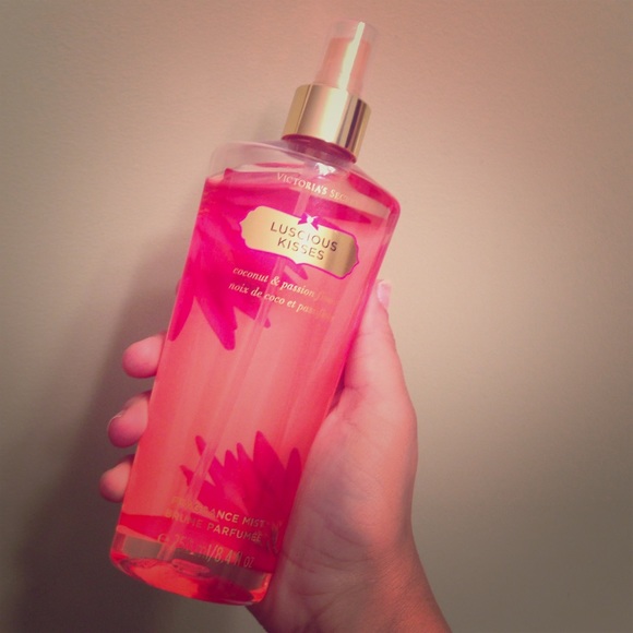 Victoria's Secret Other - Victoria's Secret body mist in luscious kisses