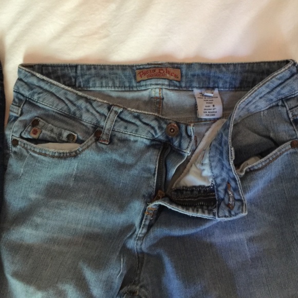 Jeans - Picture 2 of 4