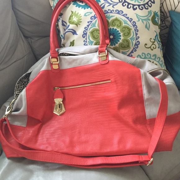 Steve Madden bag