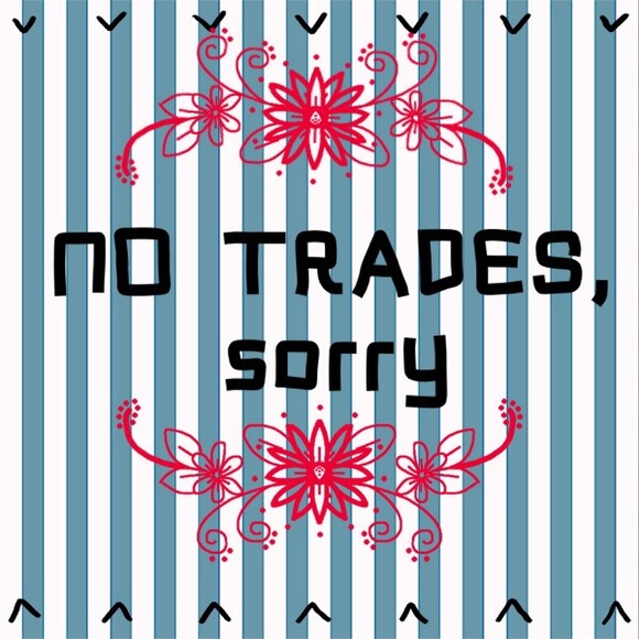 WELCOME TO MY CLOSET🎉 - Picture 2 of 3