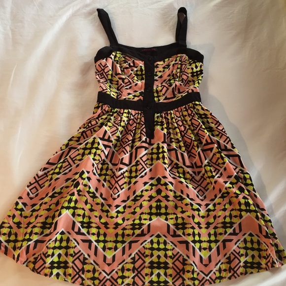 Geometric patterned dress