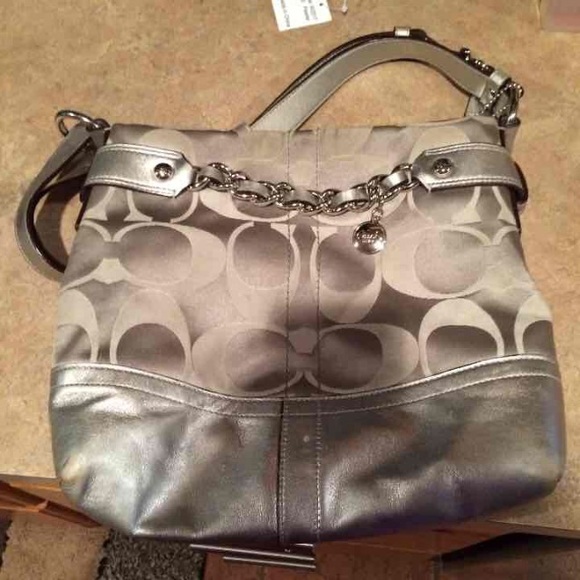 Used coach purse