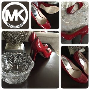 MICHAEL KORS Pressley Pump