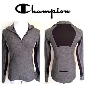 🔸Champion Pullover Jacket