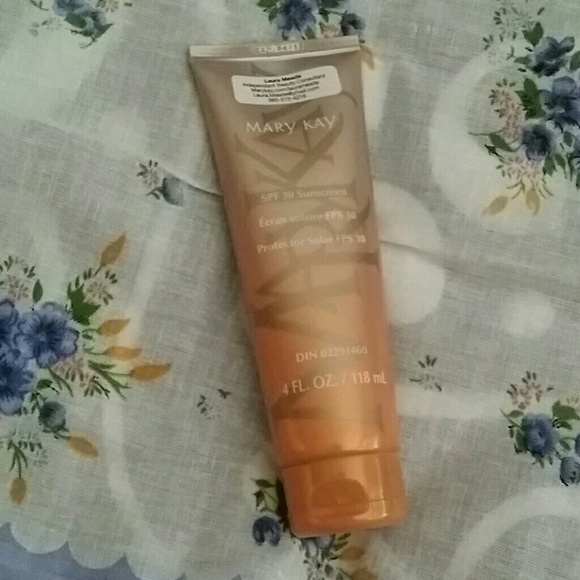 Sunscreen - Picture 2 of 2