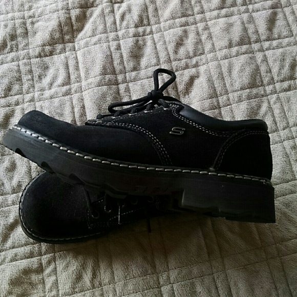 Sketchers Black Leather Casual Shoes