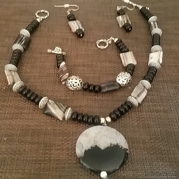 Jewerly