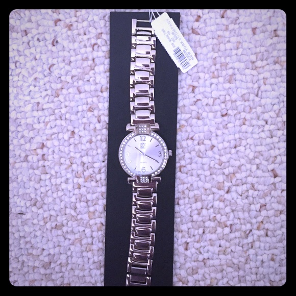 NWT silver watch