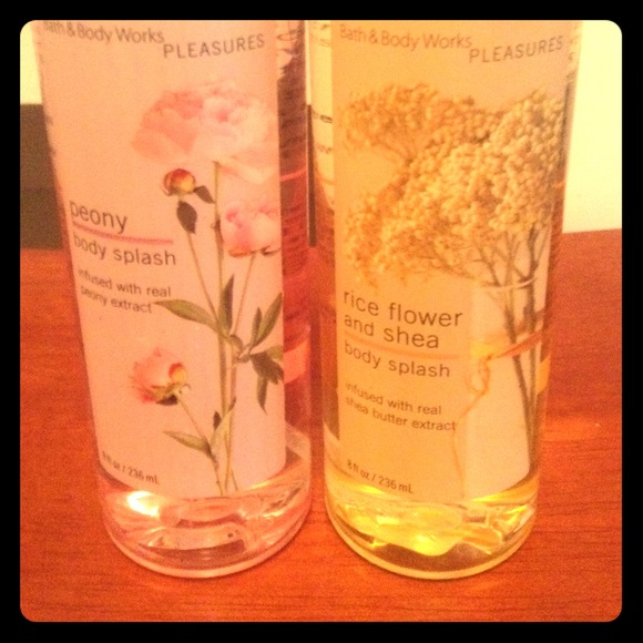Peony and rice flower bundle