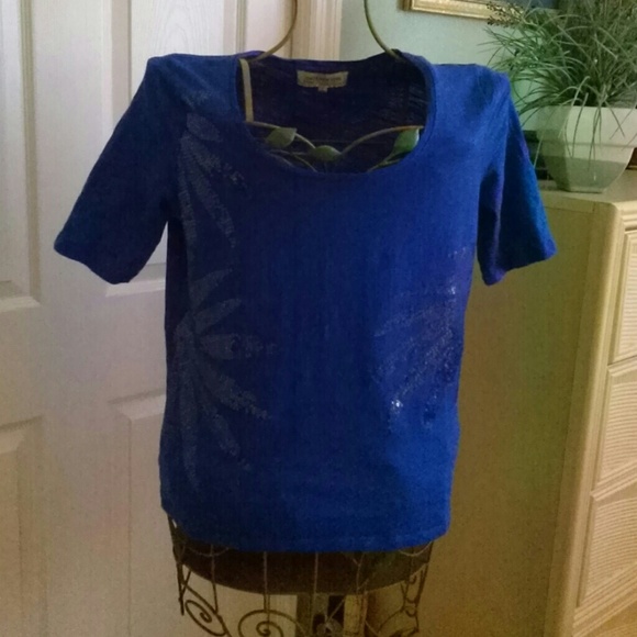 REDUCED!! Adorable Sequined Top