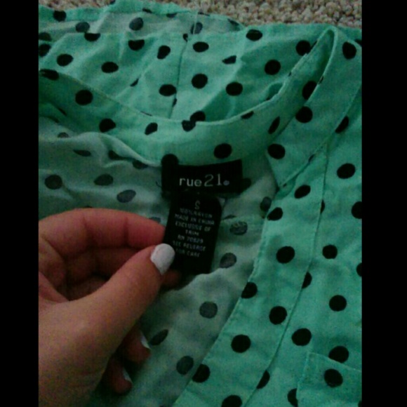 Dress - Picture 3 of 3