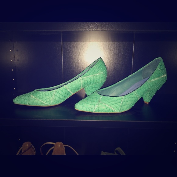 Jeffrey Campbell Fish Scale Pumps