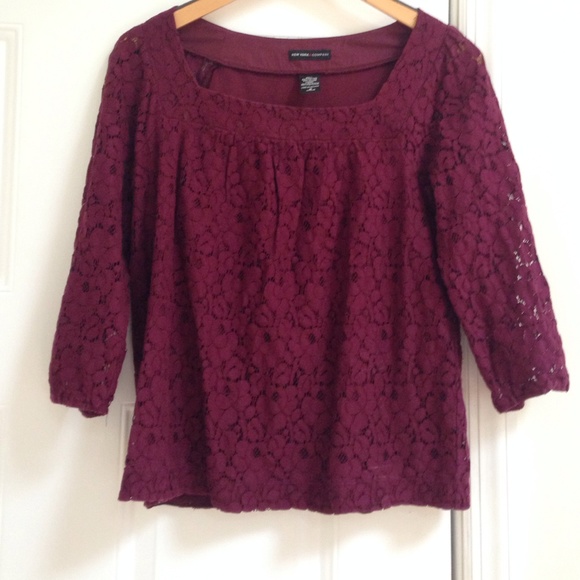 New York & company lace top