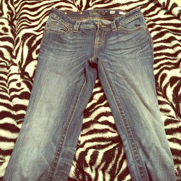 Miss Me Jeans - Picture 1 of 3