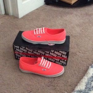 Vans coral color